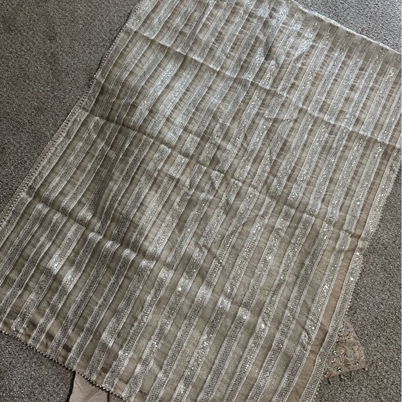 Faiza Saqlain - Arsh - Pakistani 3 piece outfit - Picture 10 of 10